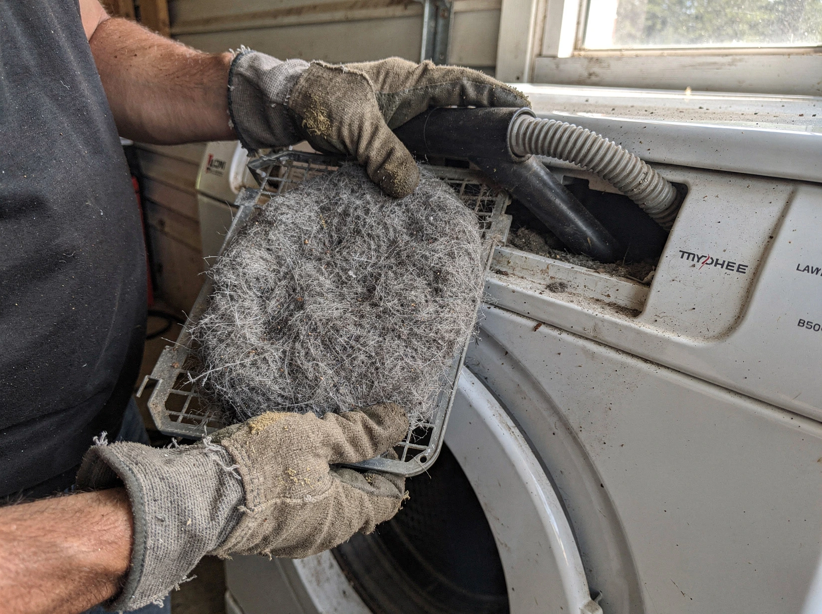 Cleaning Dryer Lint Trap service in Farmington, UT